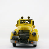 MM7165   ANTIQUE YELLOW PICK-UP TRUCK  " PENNZOIL "