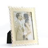 KC9935  WHITE FRAME WITH HEARTS PEARL